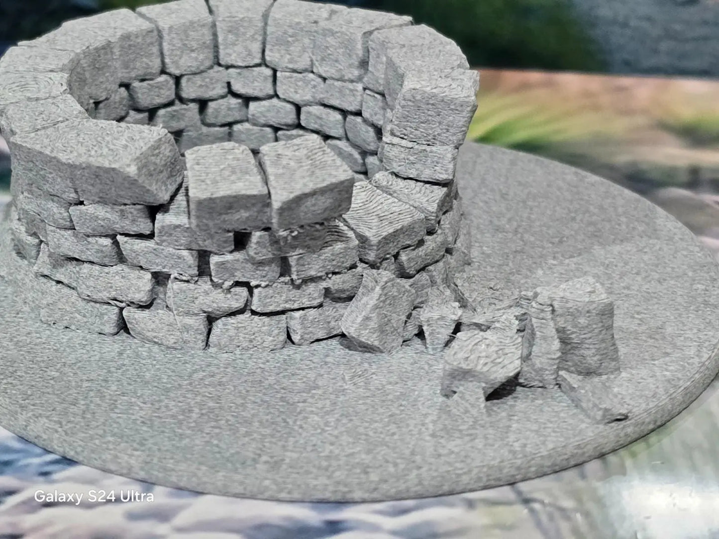 Z Gauge 1:220 Scale Model Railway Stone Well on 20mm base Scenery Terrain 3D Peak Print