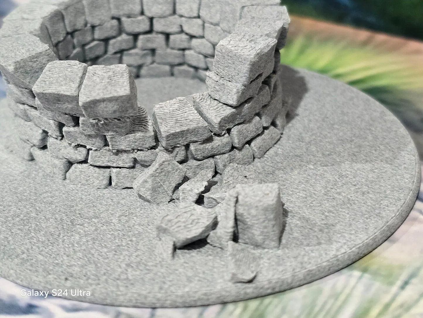 Z Gauge 1:220 Scale Model Railway Stone Well on 20mm base Scenery Terrain 3D Peak Print