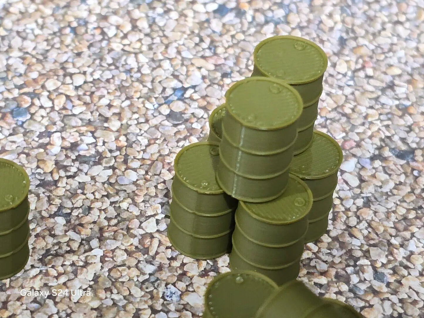 Wargaming Oil Drums Barrels 36 x Army Green 28mm Scale War Games Terrain 3D Peak Print