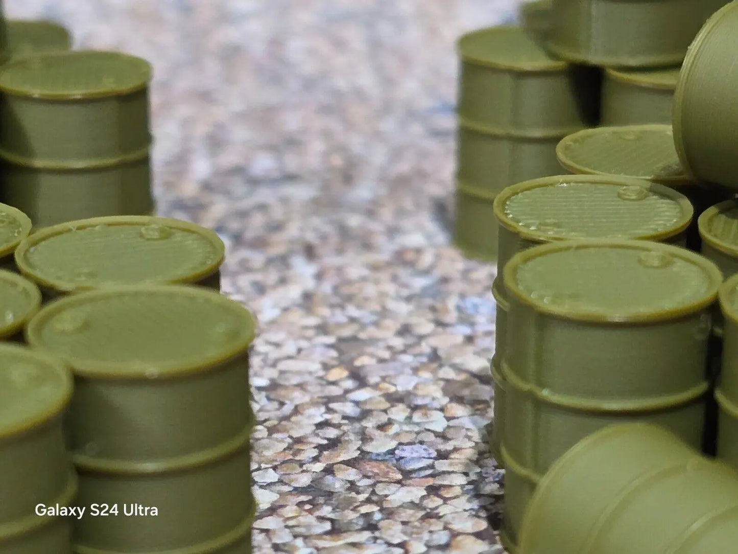 Wargaming Oil Drums Barrels 36 x Army Green 28mm Scale War Games Terrain 3D Peak Print