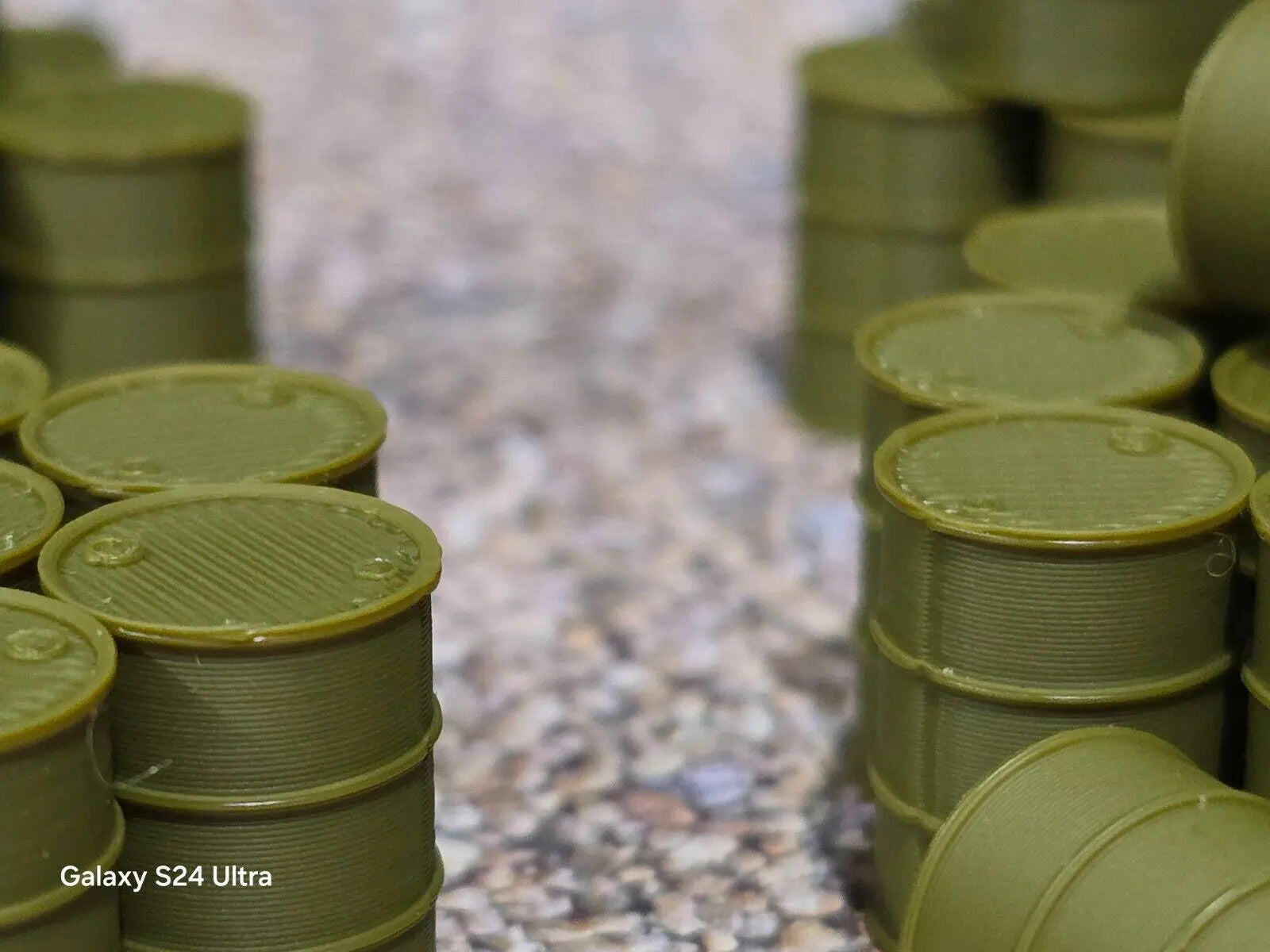 Wargaming Oil Drums Barrels 36 x Army Green 28mm Scale War Games Terrain 3D Peak Print