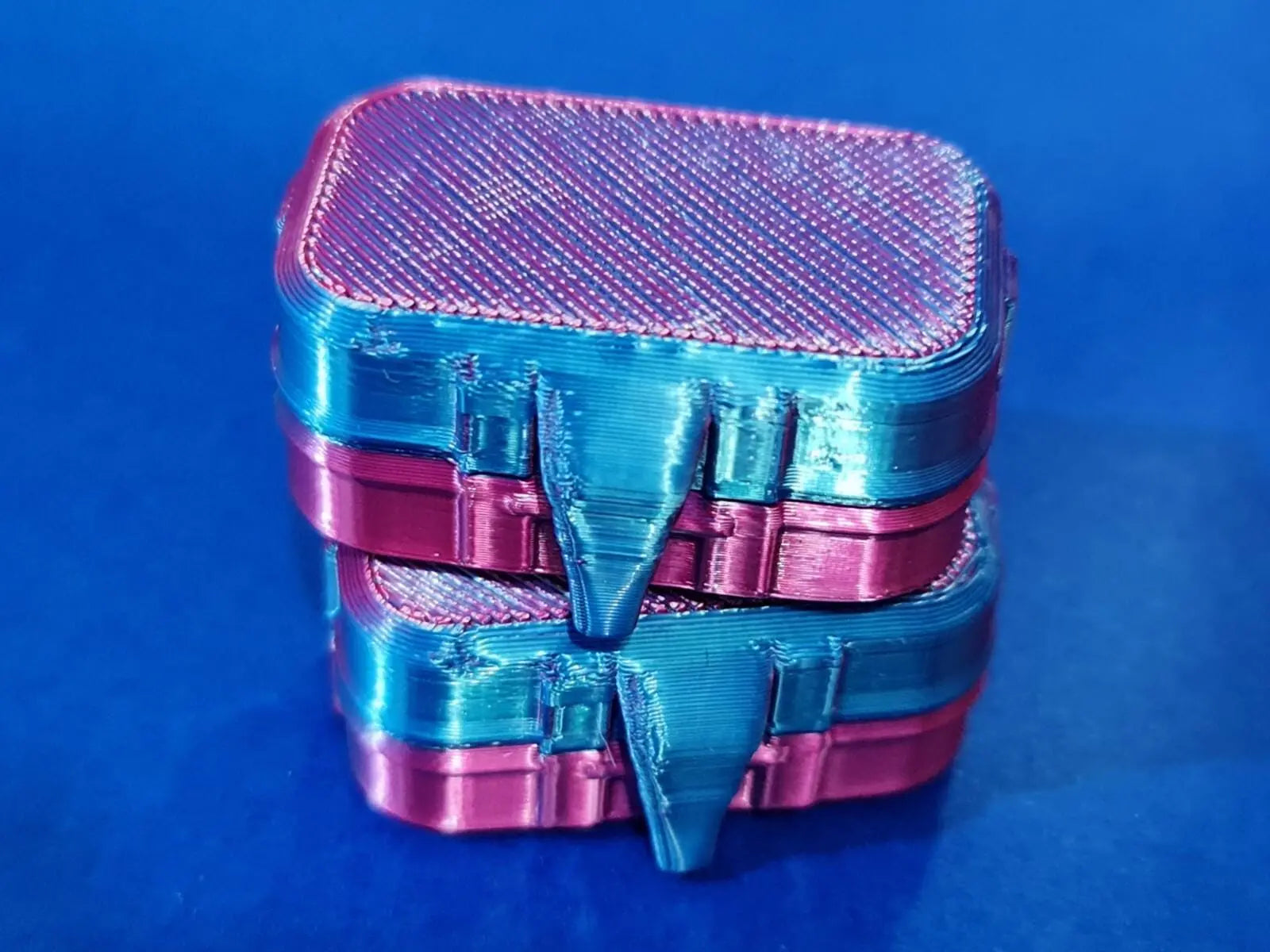 2 x Toothbrush Case Travel Cover Holder Portable Camping Plastic Brush Box Head 3D Peak Print