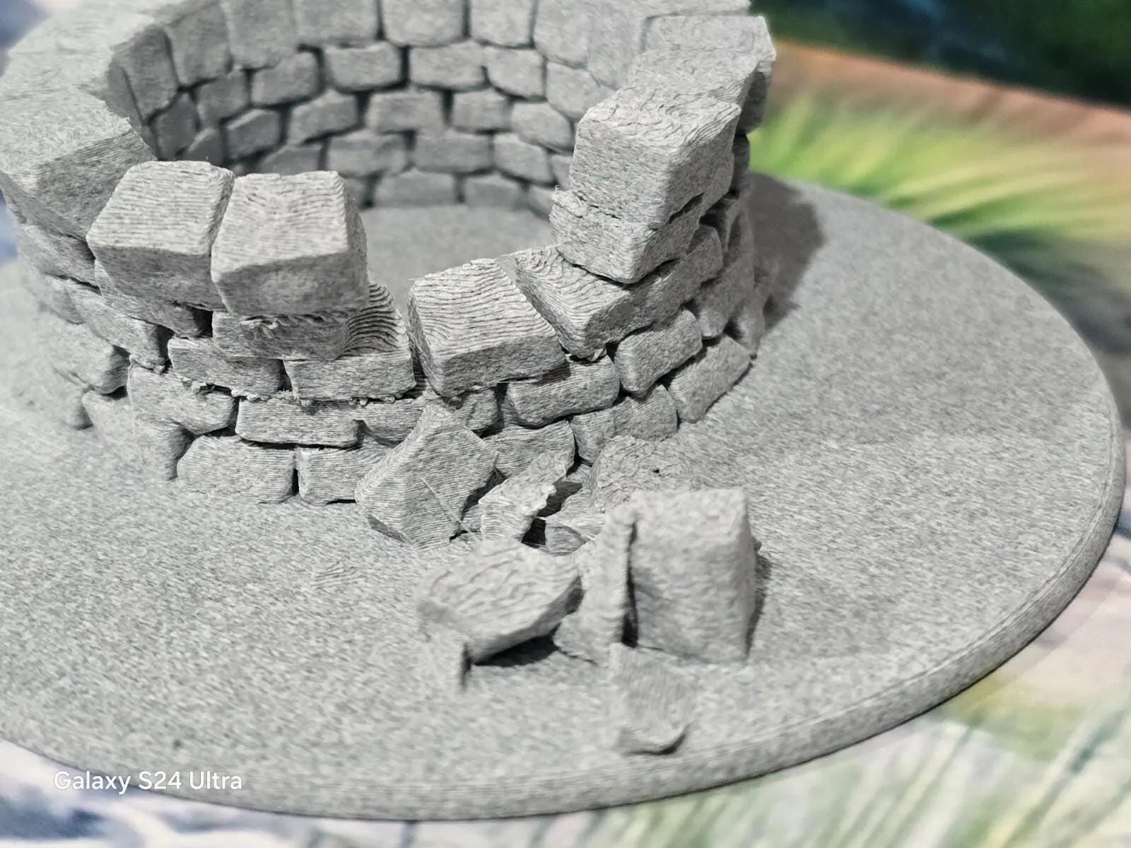 1 Gauge 1:32 Scale Model Railway Stone Well on 140mm base Scenery Terrain 3D Peak Print