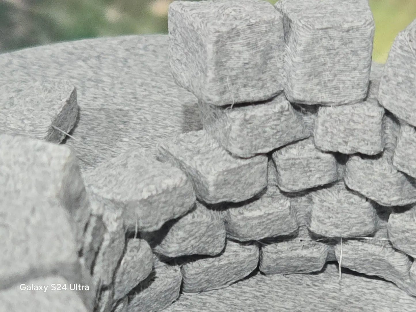 1 Gauge 1:32 Scale Model Railway Stone Well on 140mm base Scenery Terrain 3D Peak Print