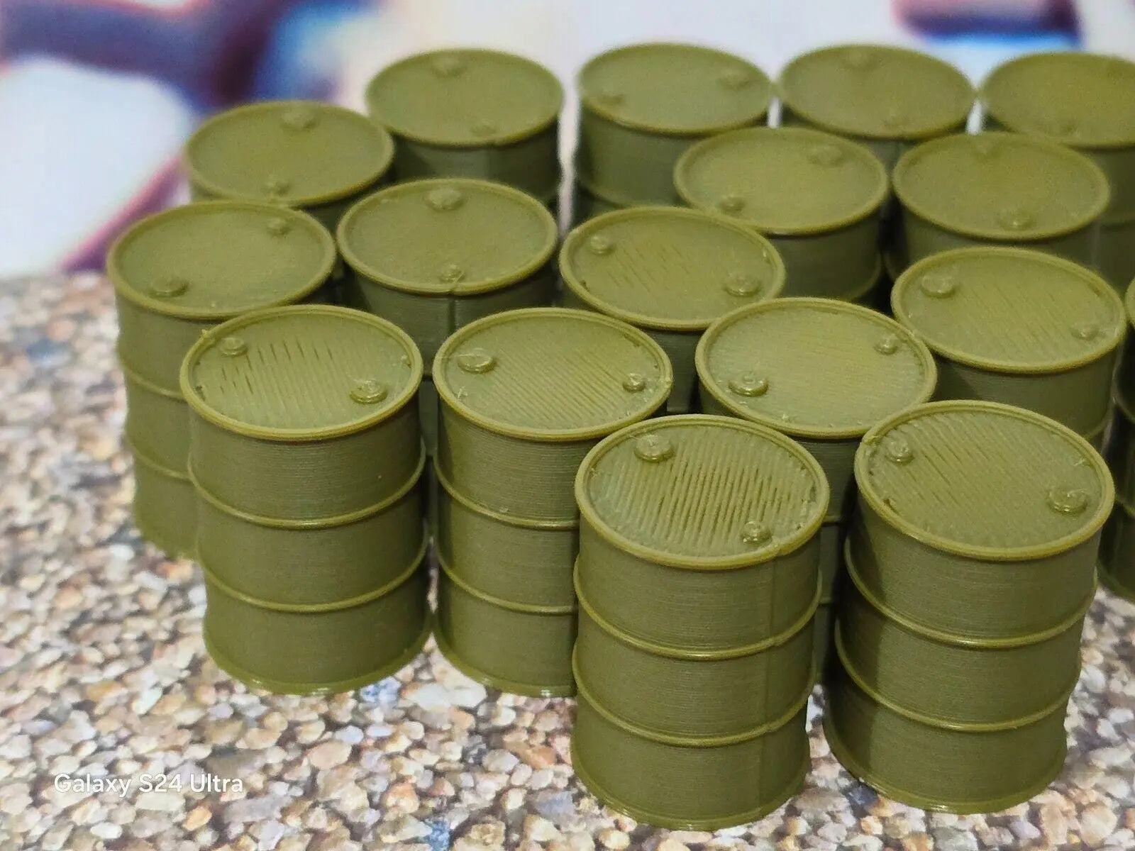 18 New Army Green Oil Drum Barrels 1:50 Scale Models diorama accessories Truck 3D Peak Print