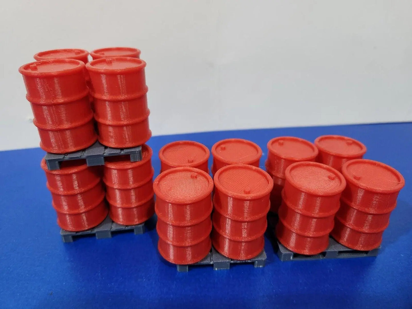 200L Oil Drums Barrels 16pcs+4 Pallets 1:24 scale Diorama G Gauge Garden Railway 3D Peak Print