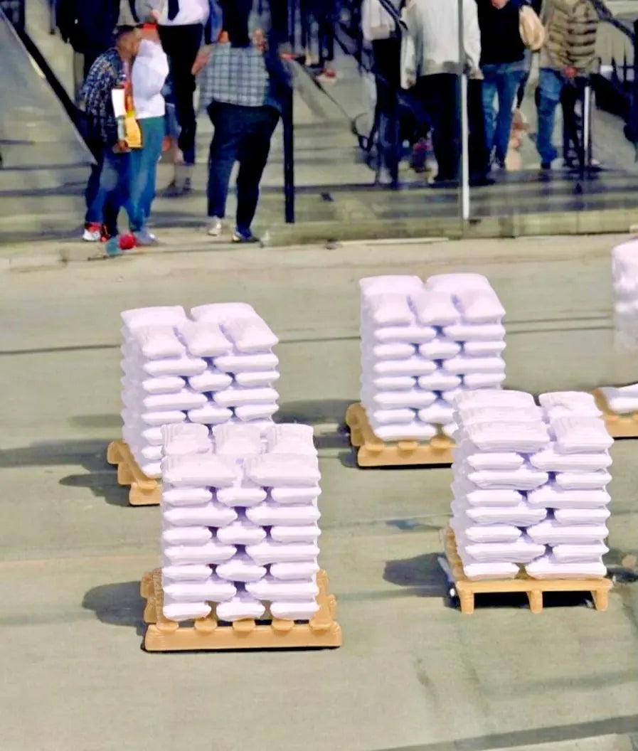 Pallets of white Sacks wood pallet Z Gauge 1:220 Scale Model Railway (6 Pack) 3D Peak Print