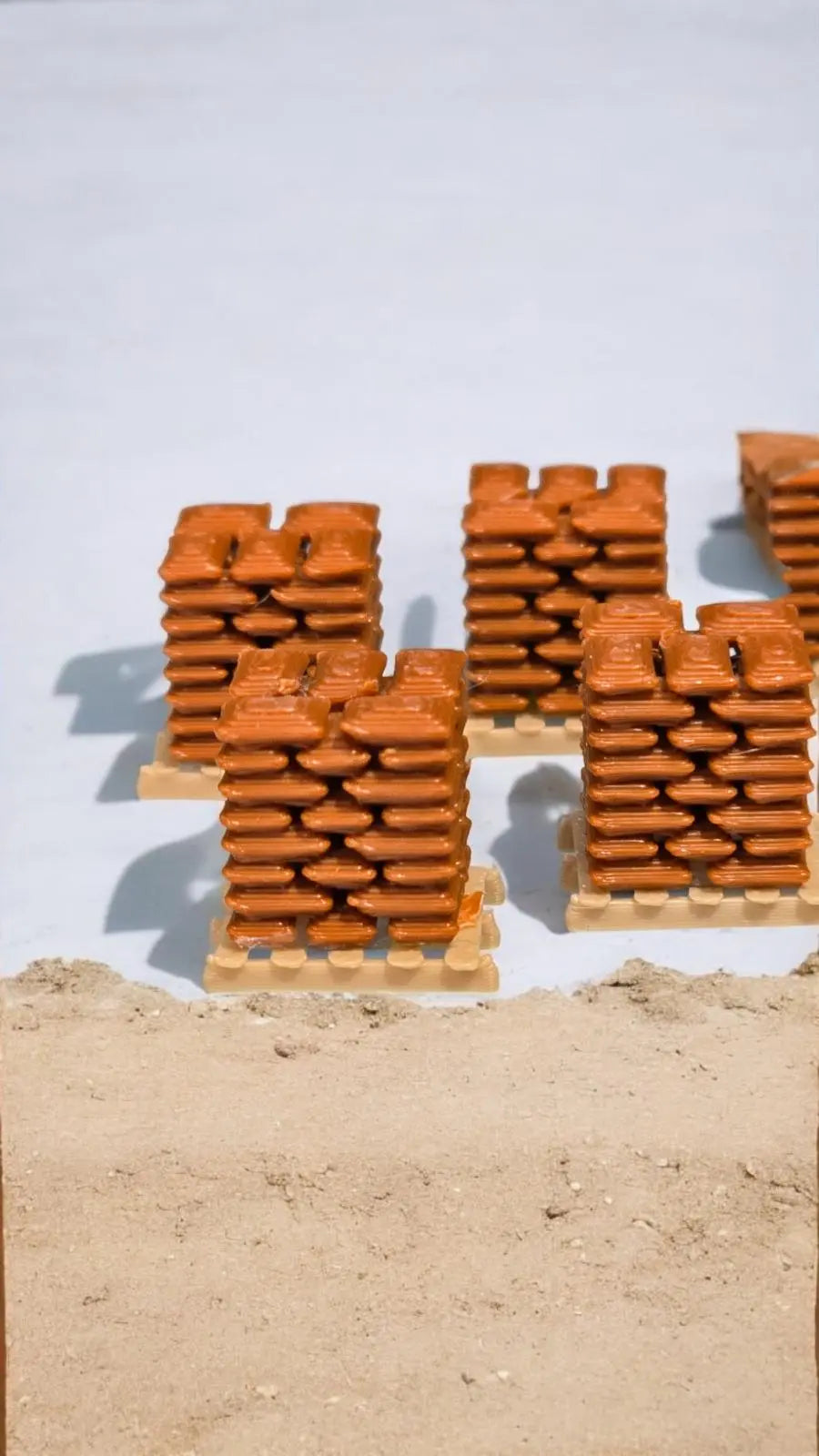 Pallets of Brown Sacks Beige pallet N Gauge 1:148 Scale Models Railway (6 Pack) 3D Peak Print