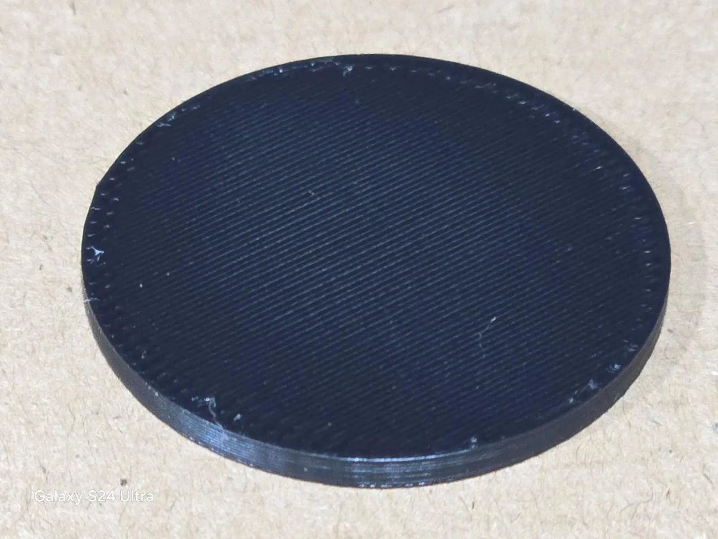 10pcs 40mm Round Small Miniature Model Bases 2mm Deep Thick Circular Base, Black 3D Peak Print