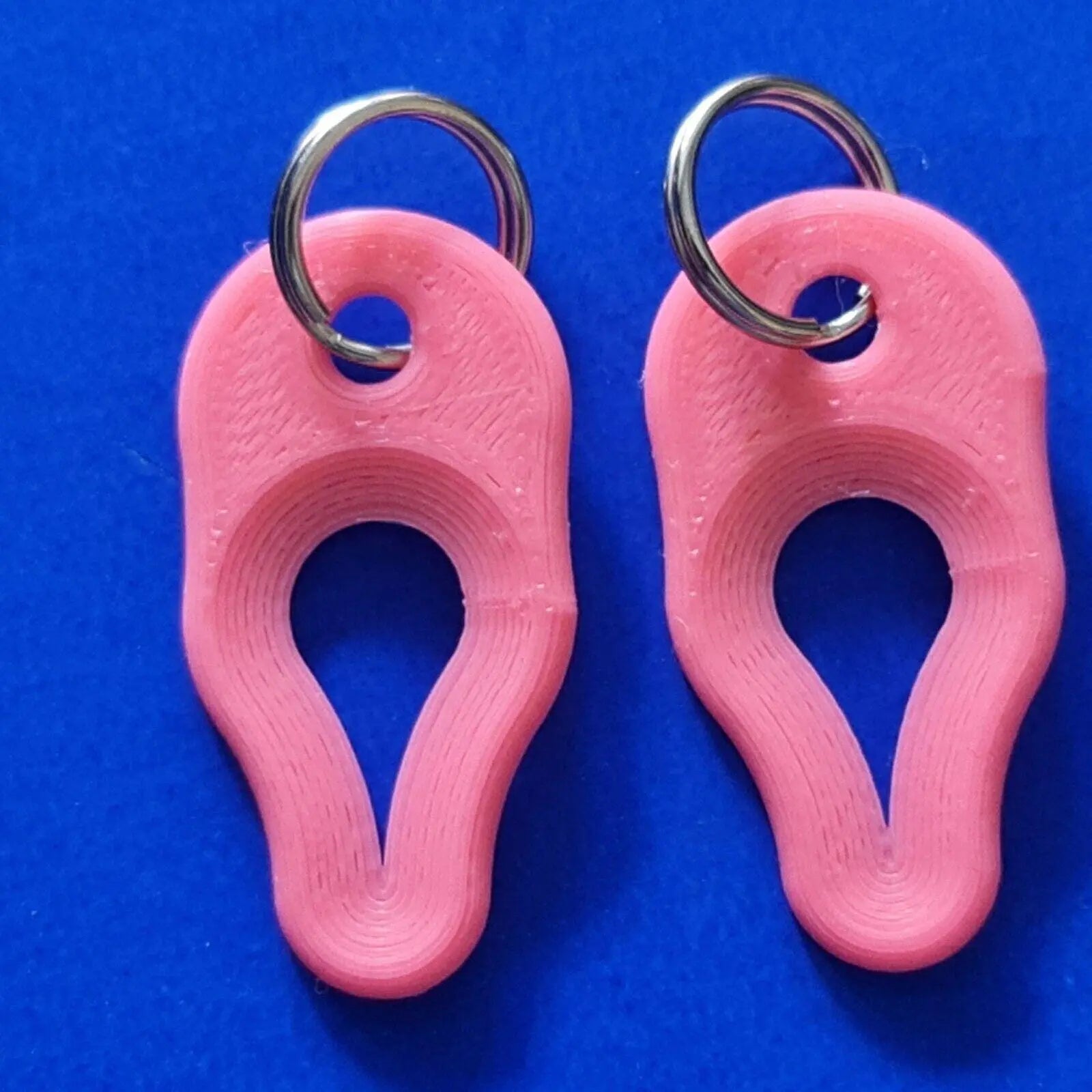 2 x Key Ring Tick Removal Tools Pastel Pink PLA Plastic dog cat horse human 3D Peak Print