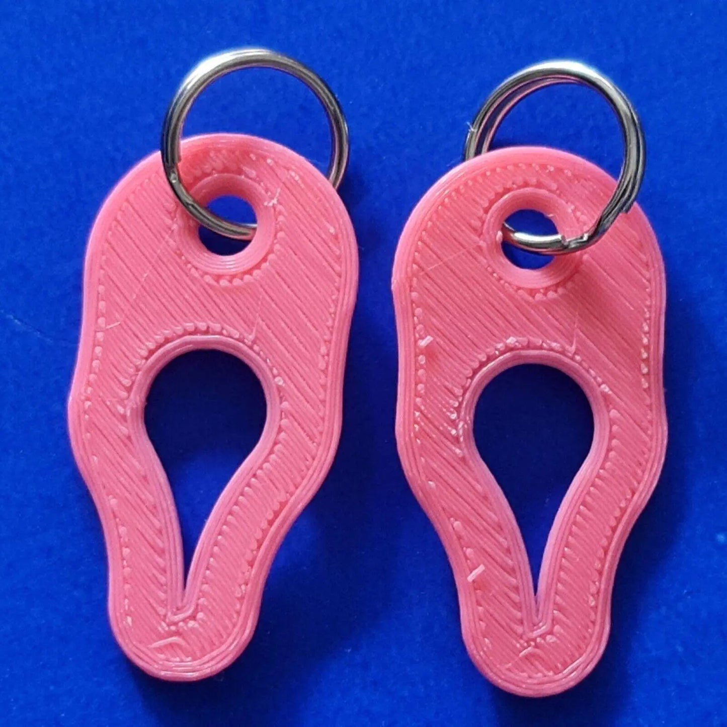 2 x Key Ring Tick Removal Tools Pastel Pink PLA Plastic dog cat horse human 3D Peak Print