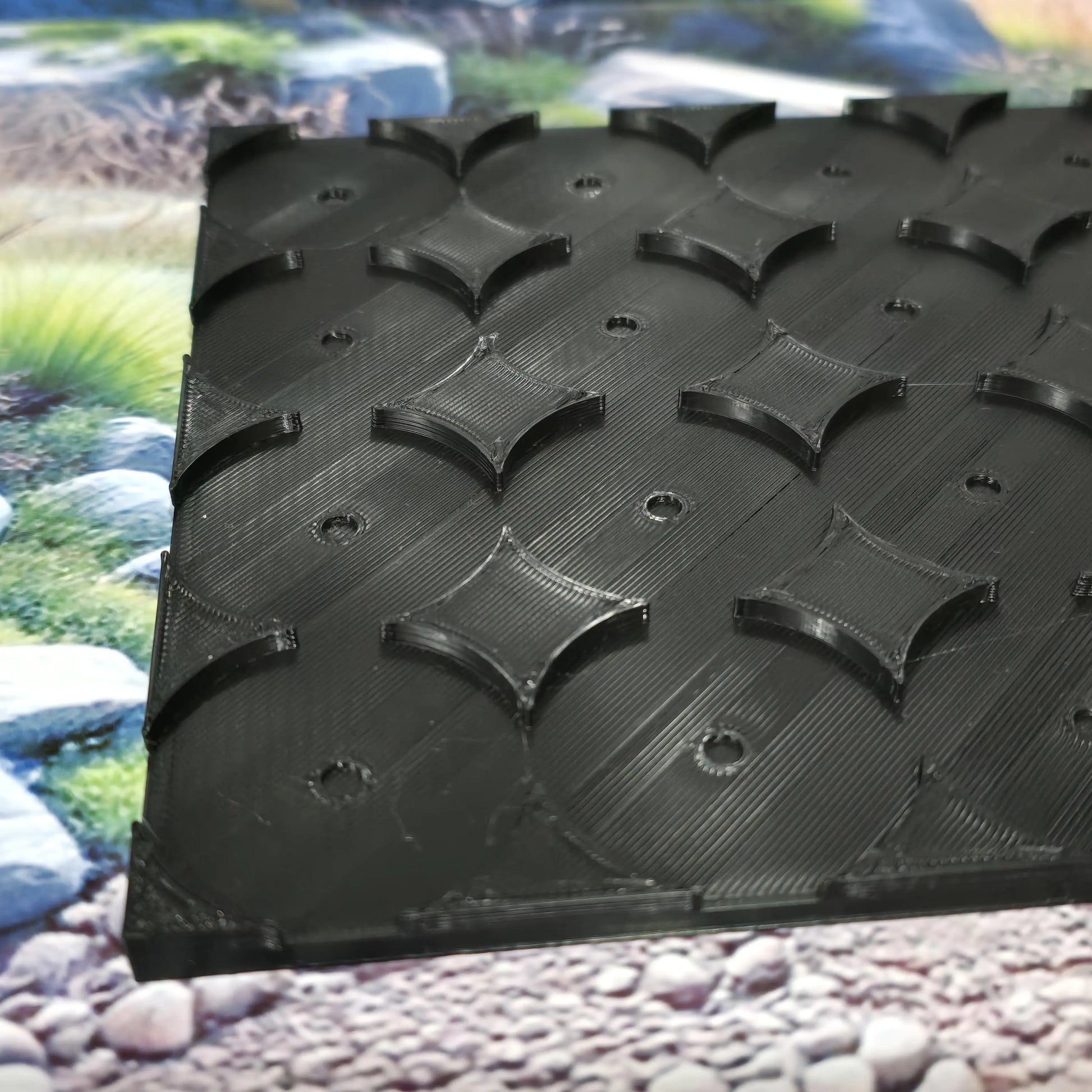 Wargaming Movement Trays 40mm (8 x 4) Round to Square Old World 3D Peak Print