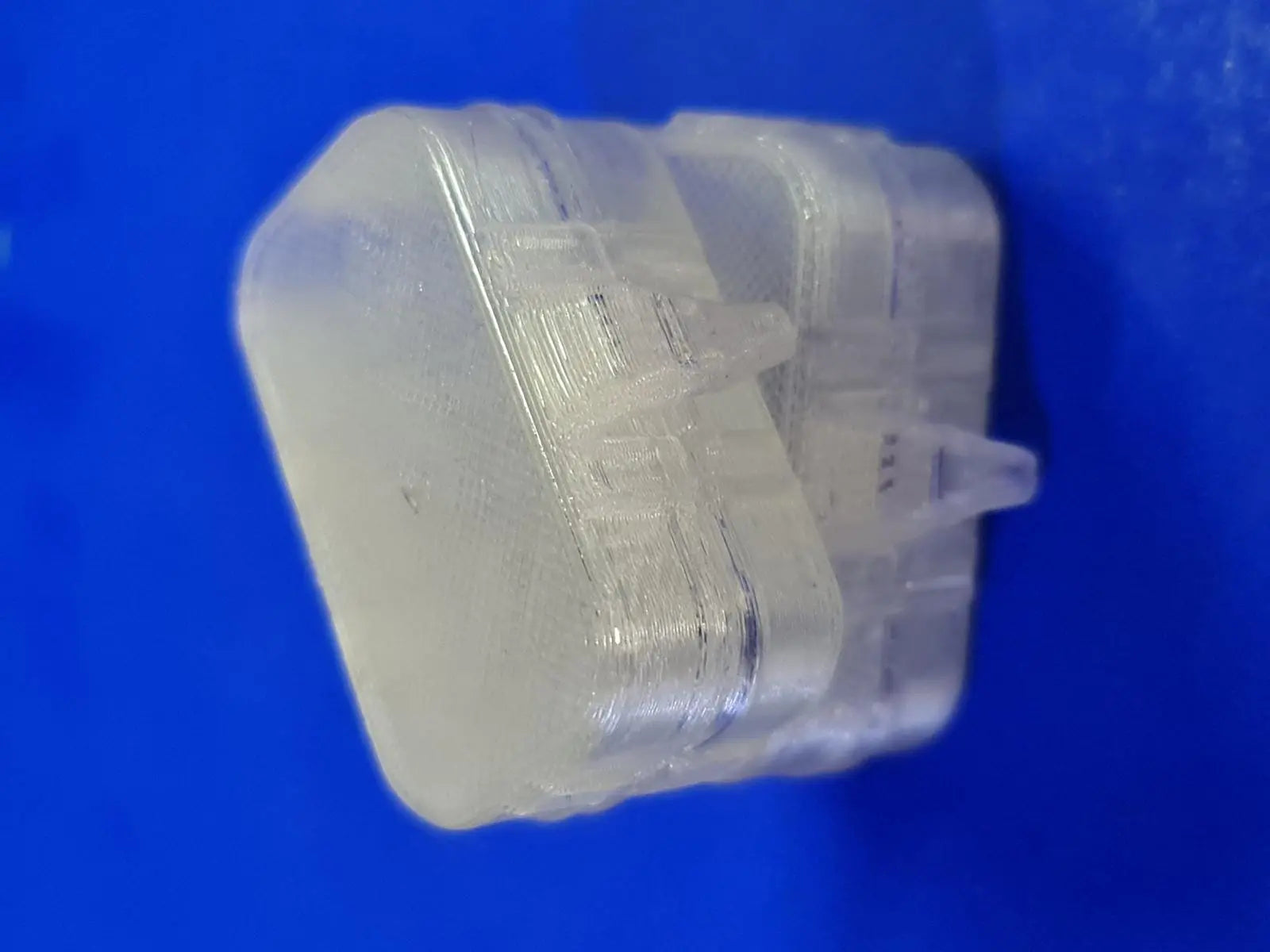 2 x Toothbrush Case Travel Cover Holder Portable Camping Plastic Brush Box Head 3D Peak Print