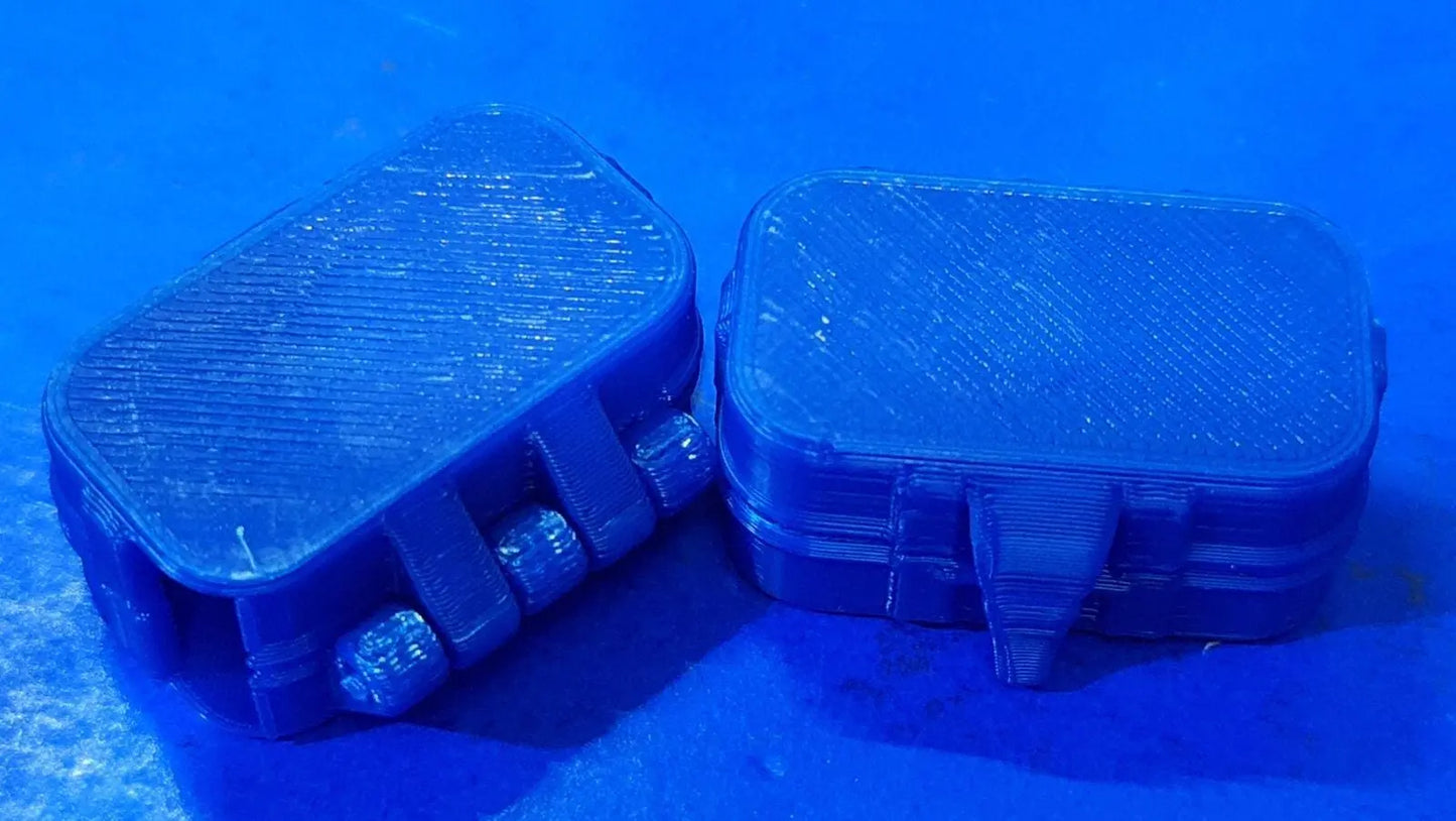 2 x Toothbrush Case Travel Cover Holder Portable Camping Plastic Brush Box Head 3D Peak Print