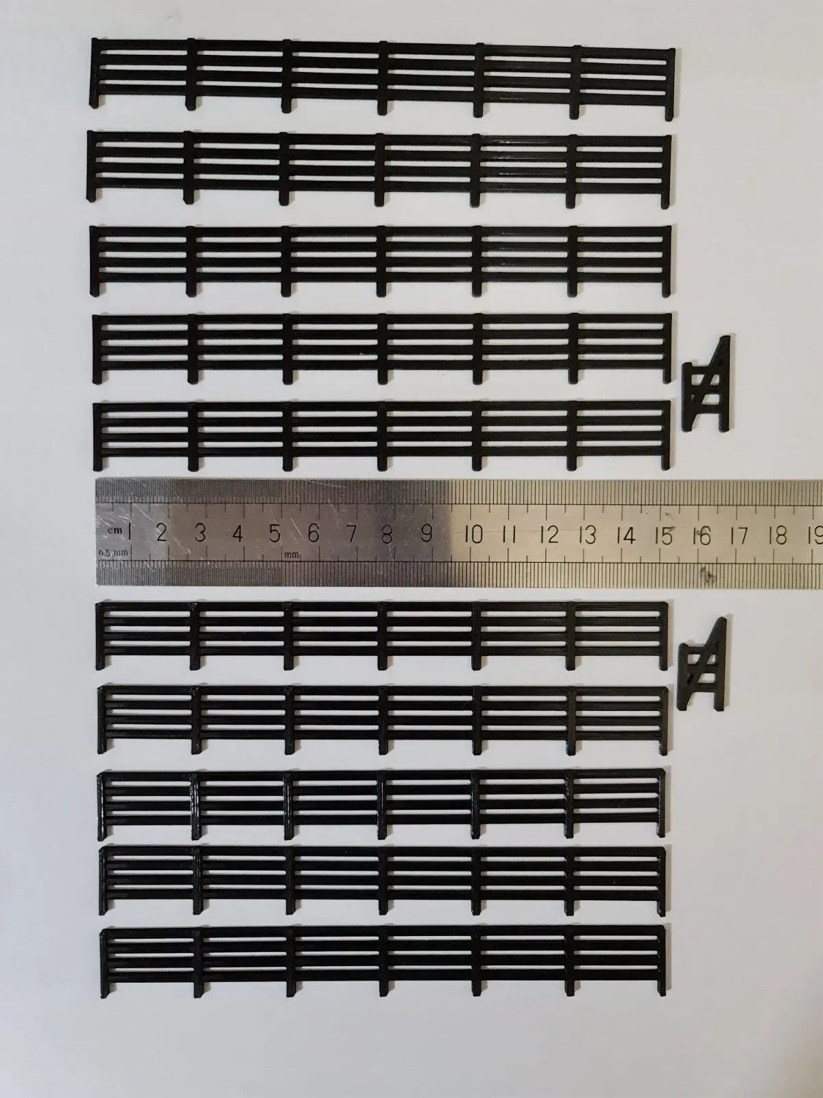 Fencing Railings OO HO New 10 Pack Black  Gauge 1:76 Scale Models Train Railway 3D Peak Print