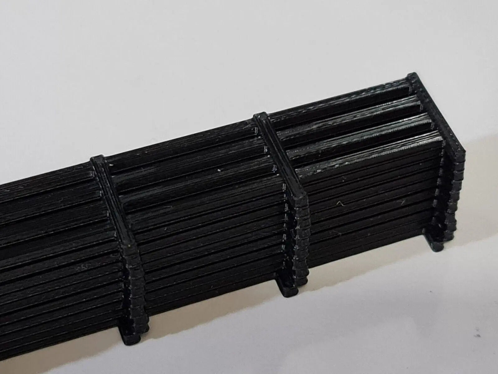 Fencing Railings OO HO New 10 Pack Black  Gauge 1:76 Scale Models Train Railway 3D Peak Print