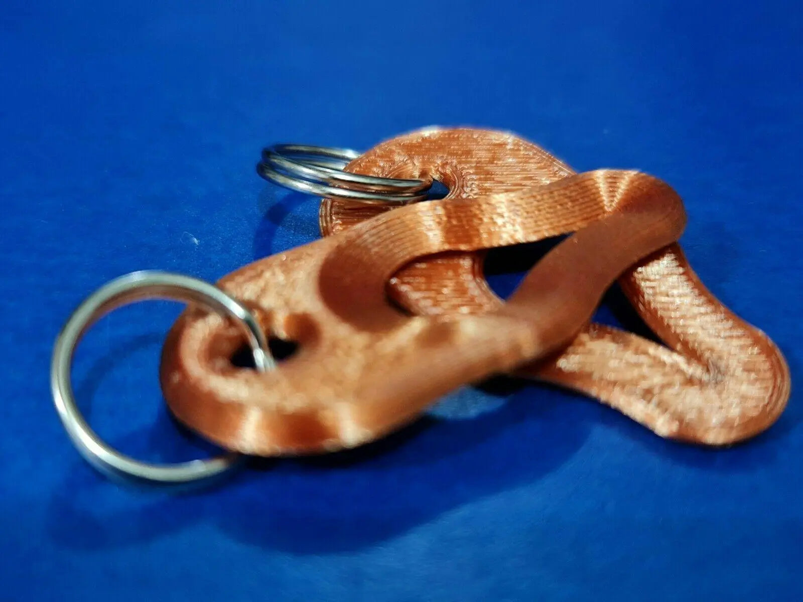 2 x Key Ring Tick Removal Tools Copper PLA Plastic Biodegradable, dog cat horse 3D Peak Print