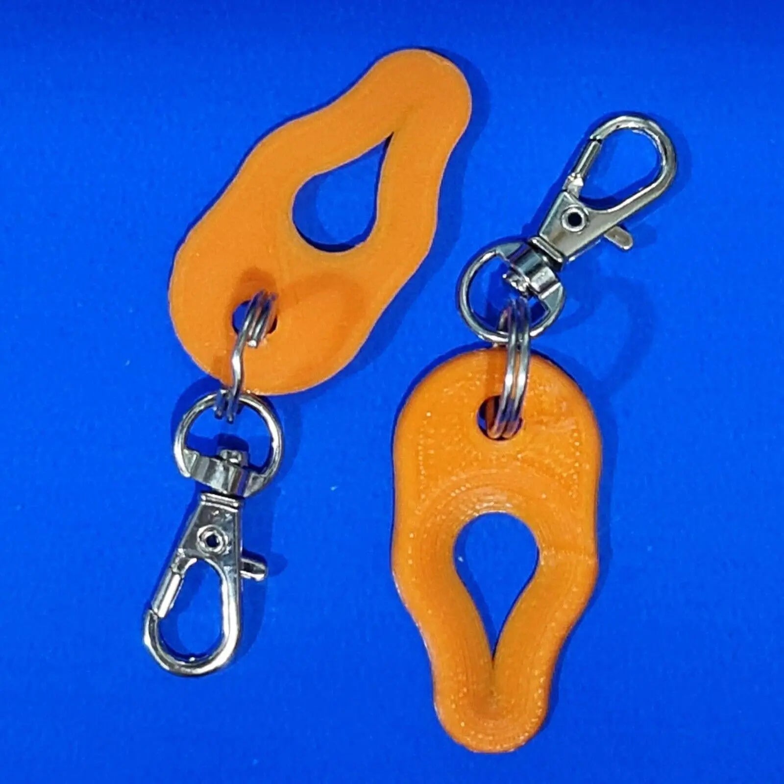 2 x Key Ring Tick Removal Tools Orange PLA Plastic Biodegradable, dog cat horse 3D Peak Print