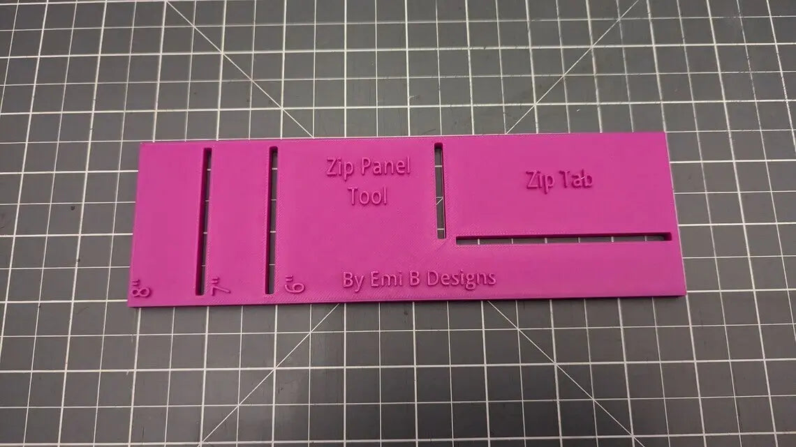 Zip Panel Tool Bag Making Tool Bag Making Ruler Make zip closures in your bag Emi B Designs
