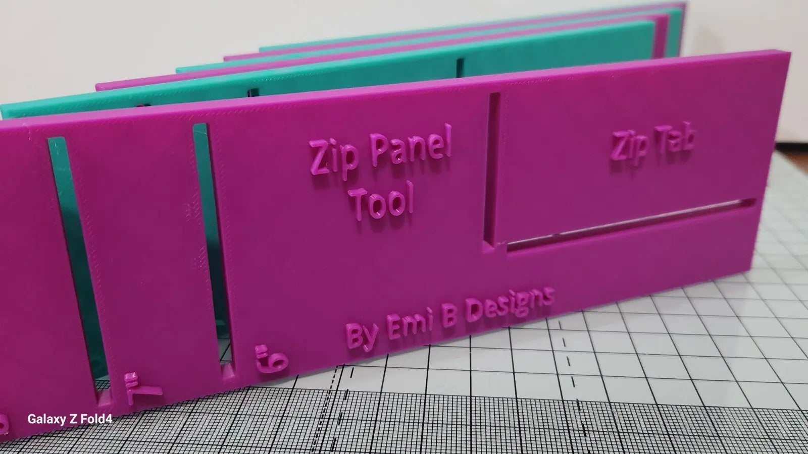 Zip Panel Tool Bag Making Tool Bag Making Ruler Make zip closures in your bag Emi B Designs
