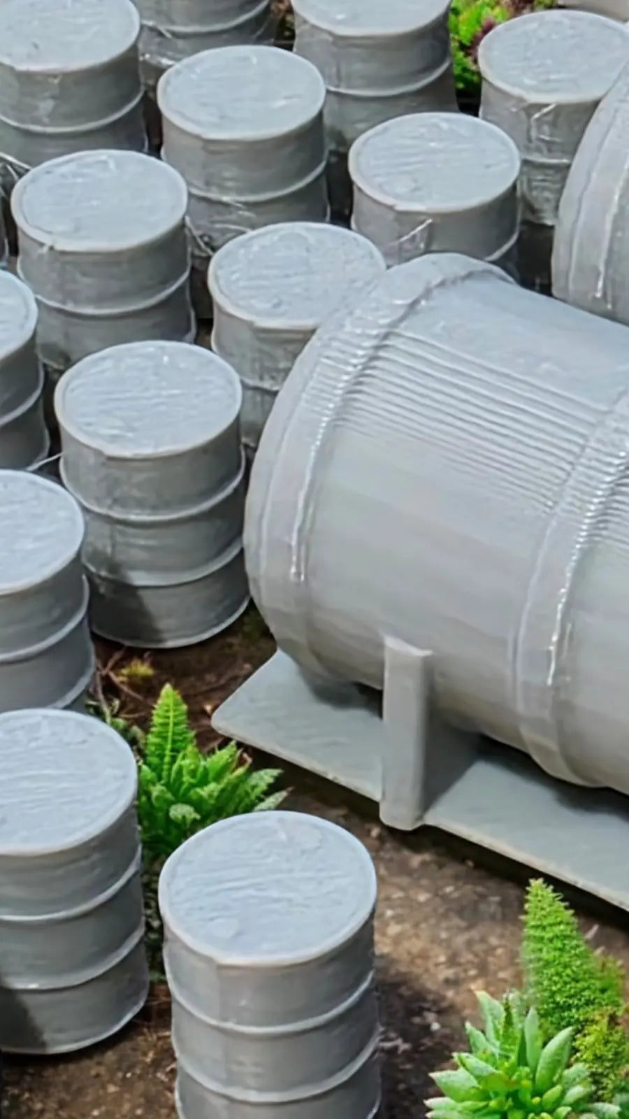 Oil Drums Oil Fuel Tanks x 40/2 Model Railway Scenery OO Gauge 1:76 Scale Cavalier